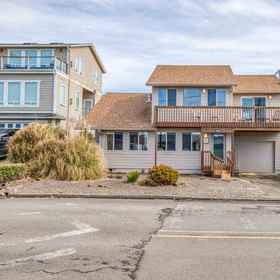 Hotel Exterior 1 Ocean View Deck and Inviting Kitchen - Stunning Coastal Retreat, Drift Creek Covered Bridge Hotels