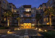 Others 2 Best Waterfront Views Location Walk to Pike Market