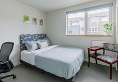 Others 6 Modern Townhouse with Gym and Rooftop Retreat - Stylish Urban Oasis