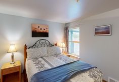 Others 7 Historic Taft District condo with dazzling bay views, fireplace & washer/dryer