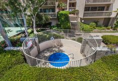 其他 5 Gorgeous Pool Views and Tennis Courts - Inviting Coastal Haven