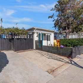 Hotel Exterior 1 Cozy Patios with Grill and Fire Pit - Charming Beach Haven, San Diego International Airport (SAN) Hotels
