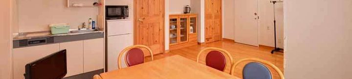 Others 3 Zao Liza Woody Lodge