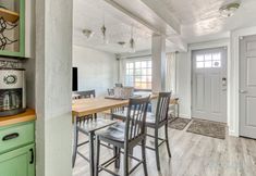 其他 6 Cake by the Ocean