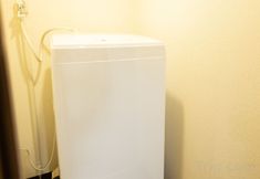 Others 3 2 Minutes from HigashiShinjuku Station 8 People