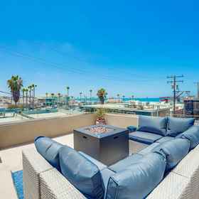 Hotel Interior/Public Areas1Ocean View Rooftop Deck and Two Kitchens - Stunning Coastal Escape,圣地牙哥县飯店