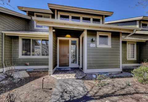 その他 Two-Story Townhouse w/Free WiFi, Fireplace, A/C, Patio, & Shared Hot Tub, Pools