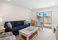 기타 3 Patio and Heated Swimming Pool - Charming Coastal Retreat