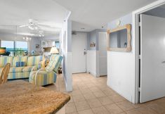 Others 5 Gulf Views and Heated Pool - Exquisite Beachfront Sanctuary