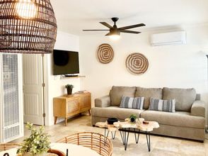 Others 4 Charming Cottage with Cozy Patio and Fire Pit - Inviting Beach Retreat