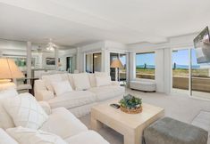 Lainnya 7 Ocean View Patio and Beach Access - Spacious Coastal Haven