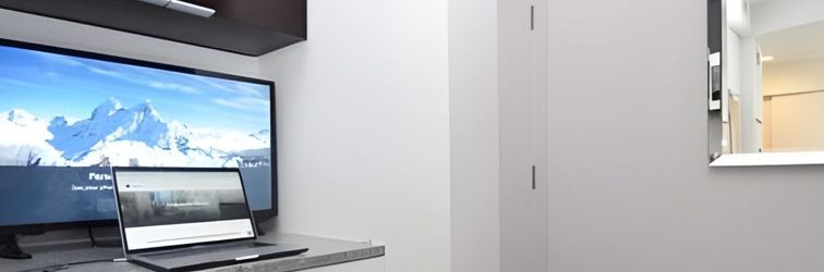 其他 Mesmerizing City Views and Modern Amenities - Chic Urban Oasis