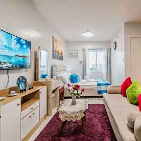 Others 1 Precious Florannjoe Chic New Studio with Best Care, Manila Memorial Park Sucat Sales Hotels