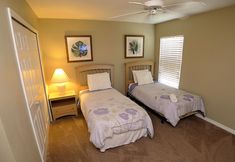 其他 5 Backyard Pool and Golf Course Views - Stunning Oasis