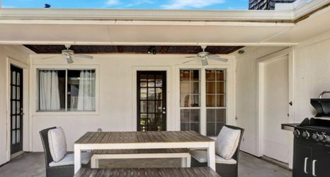 Others 2 Private Lagoon Pool and Game Room Retreat - Gorgeous Oasis