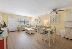 Others 7 Heated Pool and Close to Beaches - Tropical Haven