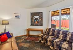 其他 3 Charming Getaway with Hot Tub and Spacious Patio - Delightful Family Retreat