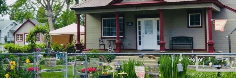 其他 Charming Home with Spacious Yard and Modern Amenities - Cozy Retreat