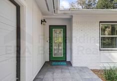 Others 6 Private Yard and Modern Amenities - Charming Coastal Haven