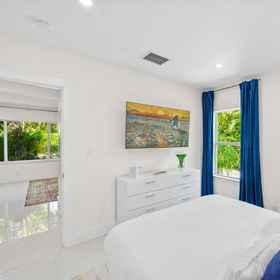 Logo1Bnb Hyperion - Spacious 1B Retreat - Ft Lauderdale,拉斯奥拉斯河滨飯店