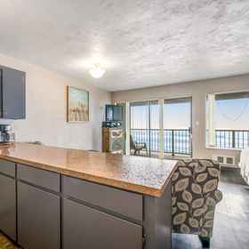 Others1Convenient oceanfront studio condo with ocean view and seasonal pool,林肯县飯店