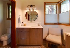 Others 5 Luxurious Home with Chef's Kitchen and Hot Tub - Elegant Golf Haven