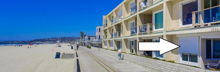 Others Oceanfront Patio and BBQ Access - Stunning Beachfront Retreat