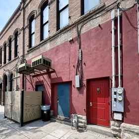 Hotel Exterior1Main Street Views and Spacious Living - Gorgeous Downtown Loft,National Historic Oregon Trail Interpretive Center飯店
