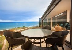 Others 4 Elegant Oceanfront Escape with Panoramic Views - Exquisite Coastal Retreat