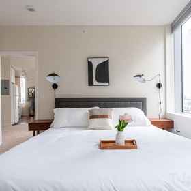 Logo 1 2BR | Gym, Rooftop, Pool | Bellevue | Sophari A, Khách sạn King County