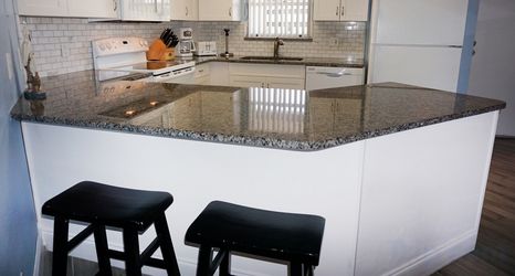 Others 2 Charming Condo Suite and Heated Pool - Inviting Coastal Haven