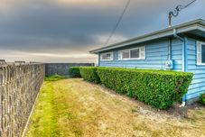 Others Coastline Cabin