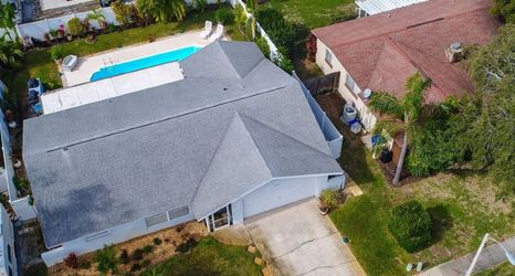 その他 2 Heated Pool and Screened Patio Retreat - Charming Oasis