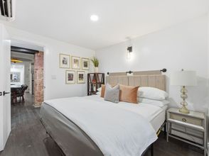 Others Cozy 3 Bedroom W/Backyard Near Subway