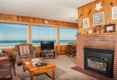 其他 3 Oceanfront Access and Fenced Yard - Charming Beach Bungalow