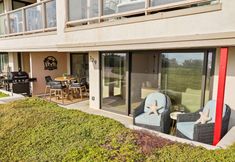 其他 5 Oceanfront Luxury Retreat with Swimming Pools and Tennis Courts - Charming Coastal Escape