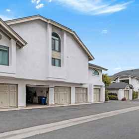 Hotel Exterior 1 Stylish Condo with Community Pool and Spa - Charming Coastal Escape, 圣地牙哥县 酒店