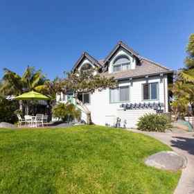Hotel Exterior 1 Outdoor Pool and Hot Tub Access - Charming Coastal Retreat, San Diego Hotels