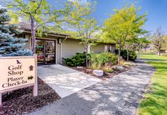 その他 2 Two-Story Townhouse w/Free WiFi, Fireplace, A/C, Patio, & Shared Hot Tub, Pools