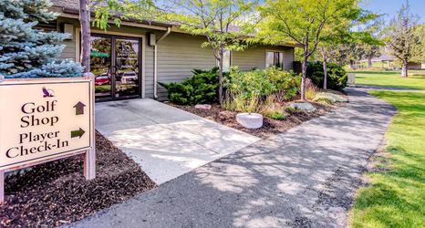 その他 2 Two-Story Townhouse w/Free WiFi, Fireplace, A/C, Patio, & Shared Hot Tub, Pools