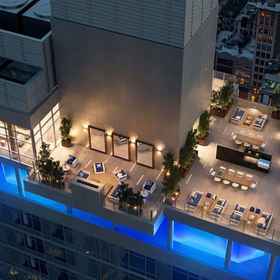 Hotel Exterior1Rooftop Garden and Indoor Pool - Exquisite Urban Sanctuary,亨特斯 पॉइंट 大道飯店