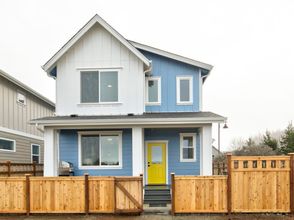 Others 4 Luxurious Hot Tub and Game Room - Exquisite Coastal Retreat