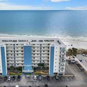 Logo 1 Sea Breeze - Gulf Front Balcony, Heated Pool, Spa, Elevator, Pinellas County Hotels