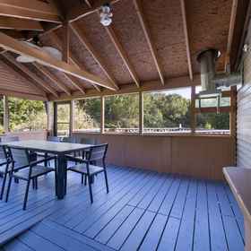 Hotel Interior/Public Areas1Spacious Backyard and Spa Area with Jacuzzi - Stunning Tranquil Retreat,卡茨基尔名胜世界飯店