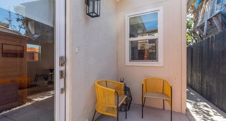 其他 2 Cozy Patios with Grill and Fire Pit - Charming Beach Haven