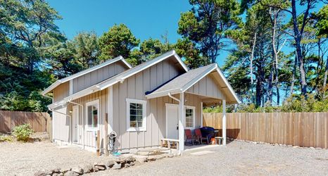 Others 2 Private, quiet, dog-friendly home with firepit, 1/4 mile from Heceta Beach