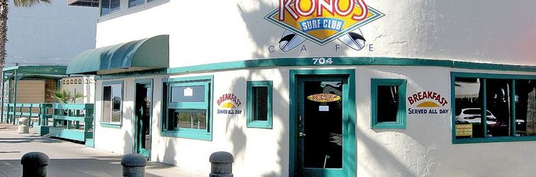 Others Stylish Townhome with Outdoor Dining and Gas BBQ - Charming Beach Retreat