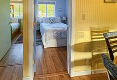 Others 3 Dog-friendly cottage w/ beach access & ocean view from living room