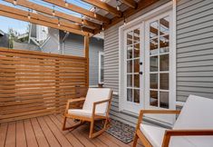 Others 4 Cozy Craftsman with Modern Amenities - Charming Vintage Oasis