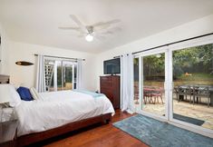 Others 7 Inviting Backyard and Close to Beaches - Beautiful Charming Retreat